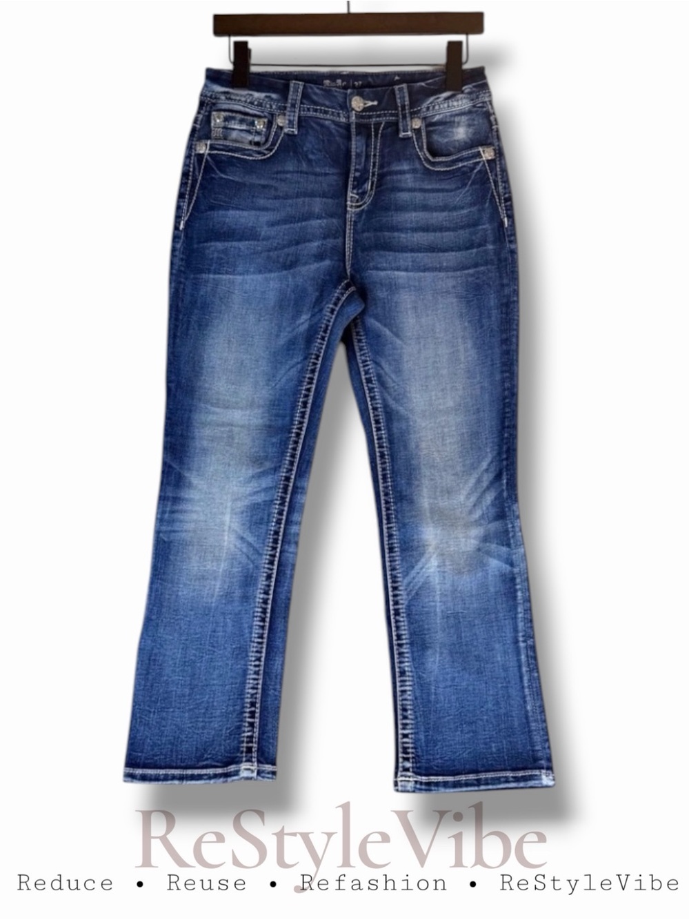 MISS ME Women’s Size 27 Denim Jeans Curvy Crop Fit Americana Details Bling
